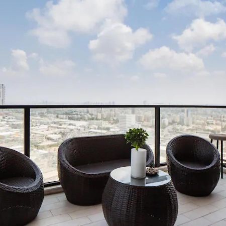 O&O Group- Special Apartment Sea View Luxury Tower Бат-Ям Экстерьер фото