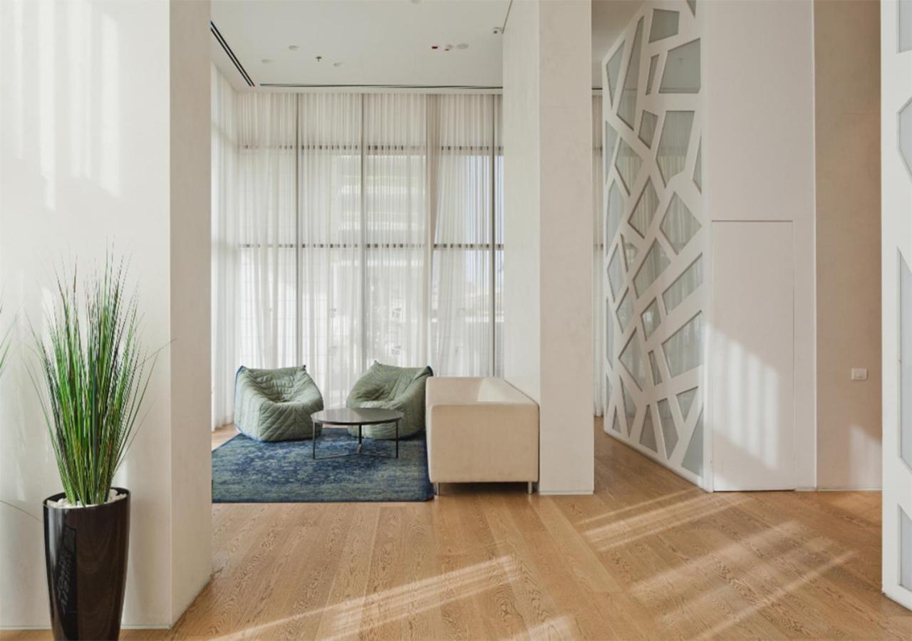 O&O Group- Special Apartment Sea View Luxury Tower Бат-Ям Экстерьер фото