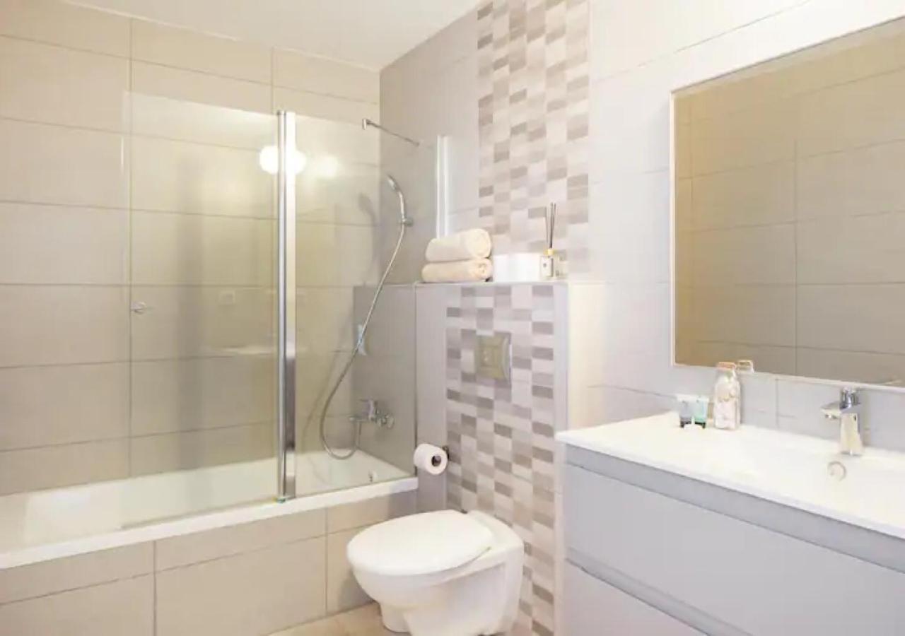 O&O Group- Special Apartment Sea View Luxury Tower Бат-Ям Экстерьер фото